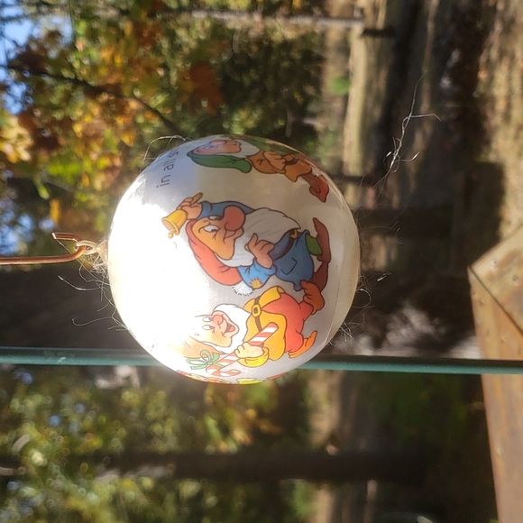 Disney 7 Dwarfs Christmas ball ornament 1982 - Picture 9 of 14